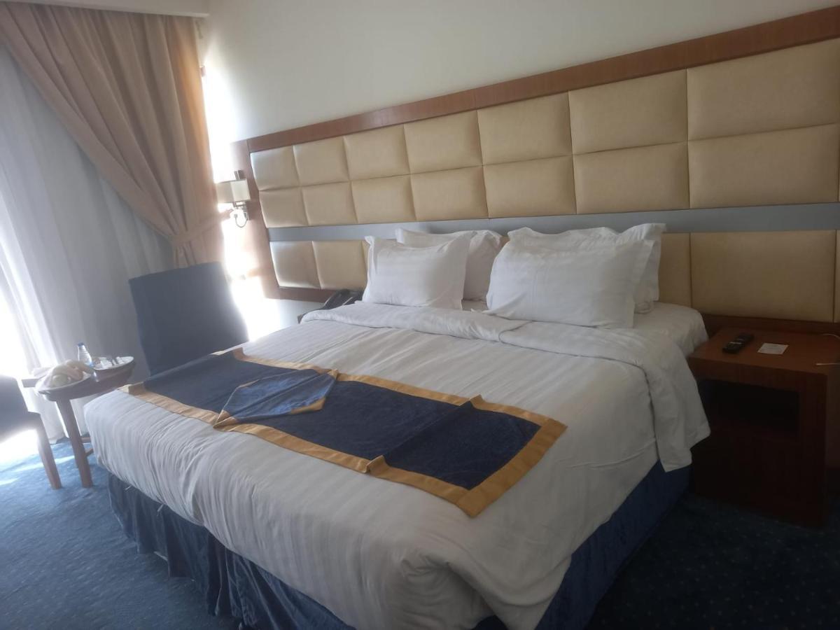 אל-מדינה Emaar Elite Al Madina Hotel מראה חיצוני תמונה